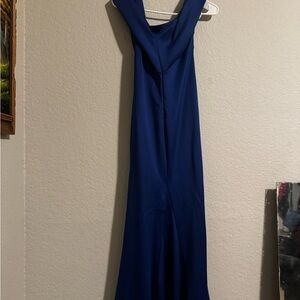 Elegant Blue Evening Gown